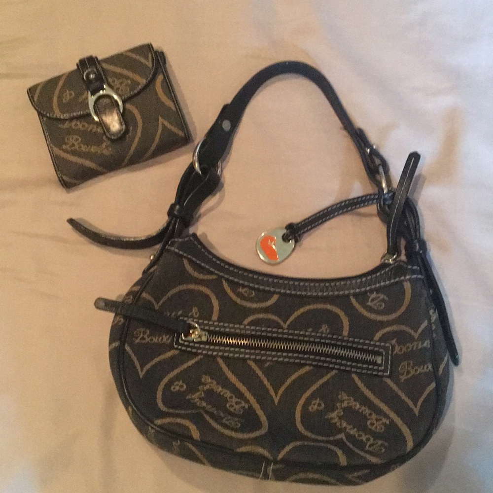Dooney & Bourke matching purse and wallet